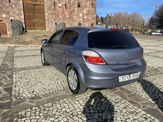 Opel Astra 2005, 235,000 km - 1.4 l - Tovuz