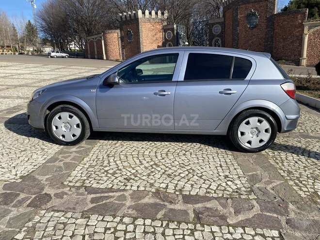Opel Astra 2005, 235,000 km - 1.4 l - Tovuz