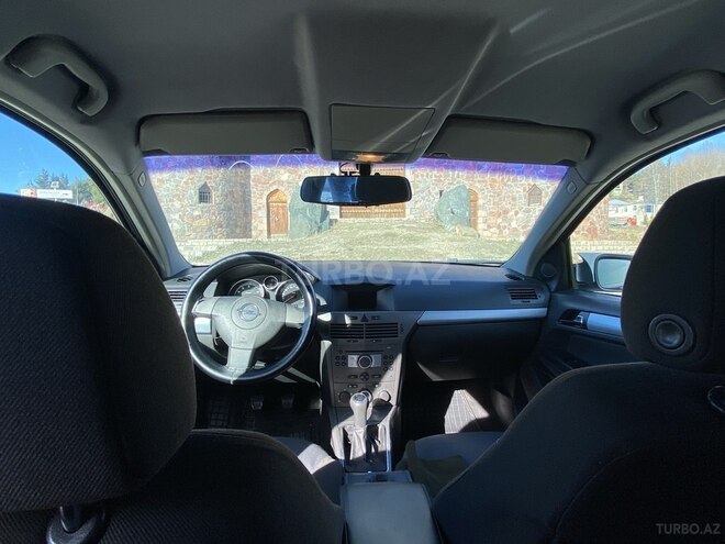 Opel Astra 2005, 235,000 km - 1.4 l - Tovuz