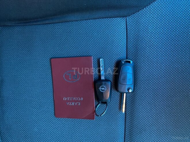 Opel Astra 2005, 235,000 km - 1.4 l - Tovuz