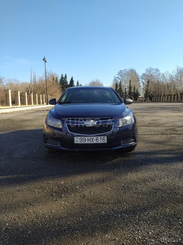 Chevrolet Cruze 2011, 296,000 km - 1.8 л - Yevlax