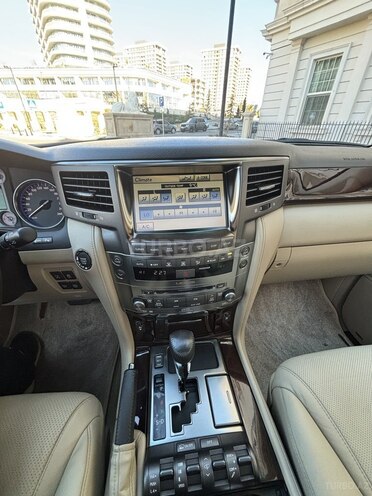 Lexus LX 570 2010, 210,000 km - 5.7 l - Bakı