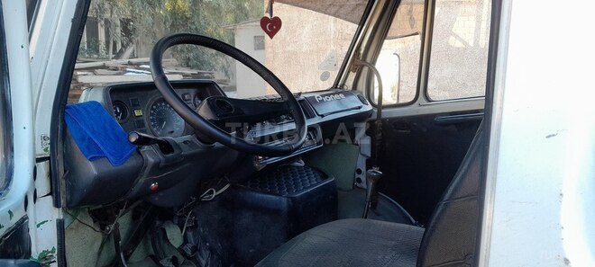 Mercedes 410 D 1986, 425,000 km - 2.5 l - Neftçala