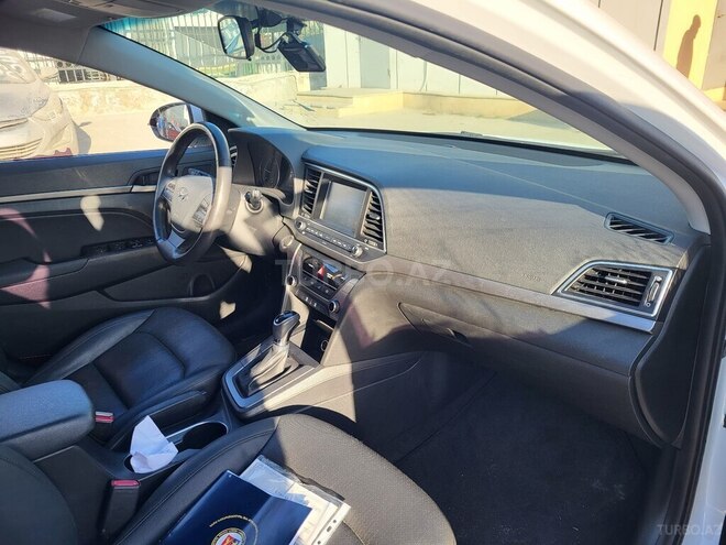 Hyundai Elantra 2015, 101,000 km - 1.6 л - Bakı