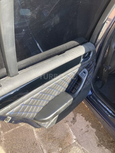 BMW 320 2003, 243,000 km - 2.0 l - Sumqayıt