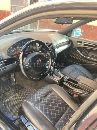 BMW 320 2003, 243,000 km - 2.0 l - Sumqayıt