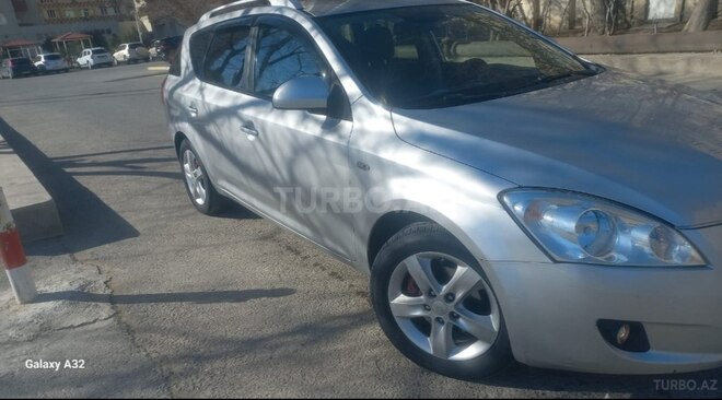 Kia Ceed 2008, 281,000 km - 1.6 л - Bakı