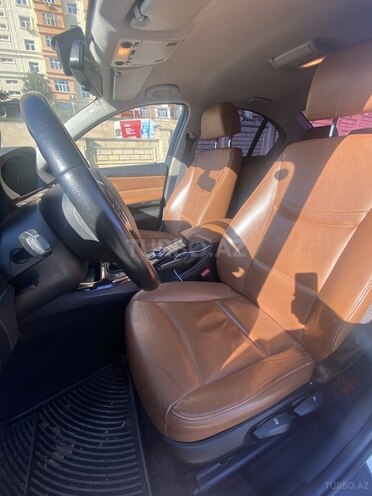 BMW 320 2010, 220,000 km - 2.0 l - Bakı