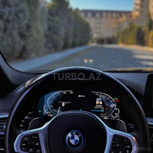 BMW 530e 2022, 22,900 km - 2.0 l - Bakı
