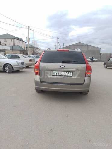 Kia Ceed 2010, 290,000 km - 1.6 л - Bakı