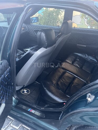 BMW 318 1994, 250,000 km - 1.8 l - Bakı