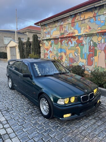 BMW 318 1994, 250,000 km - 1.8 l - Bakı