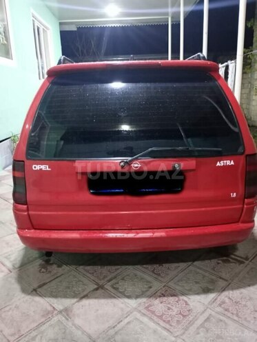 Opel Astra 1995, 204,894 km - 1.8 l - Şəki