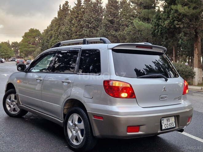 Mitsubishi Outlander 2003, 243,752 km - 2.4 l - Bakı