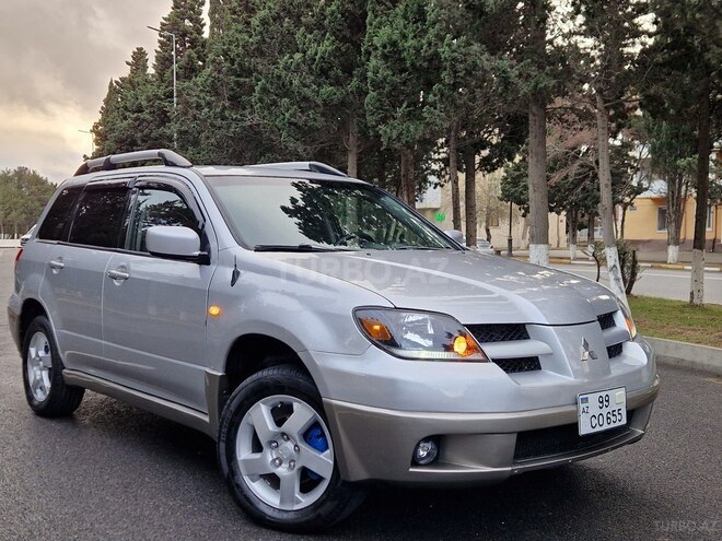 Mitsubishi Outlander 2003, 243,752 km - 2.4 l - Bakı