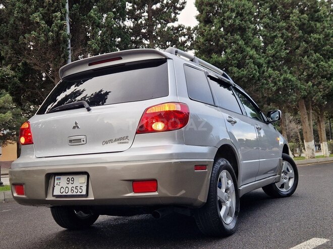 Mitsubishi Outlander 2003, 243,752 km - 2.4 l - Bakı