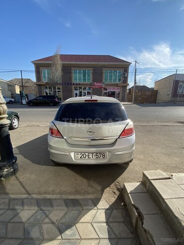Opel Astra 2005, 176,000 km - 1.4 л - Tovuz