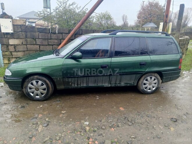 Opel Astra 1997, 750,000 km - 1.8 l - Lənkəran