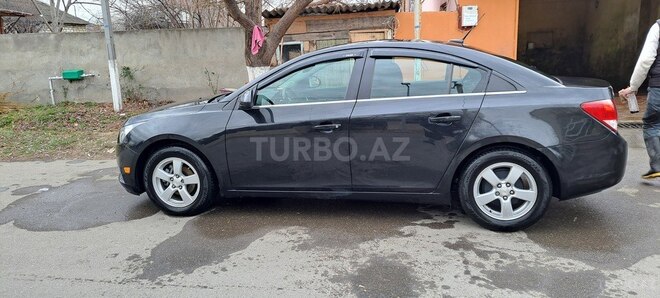 Chevrolet Cruze 2014, 12,600 km - 1.4 l - Qazax