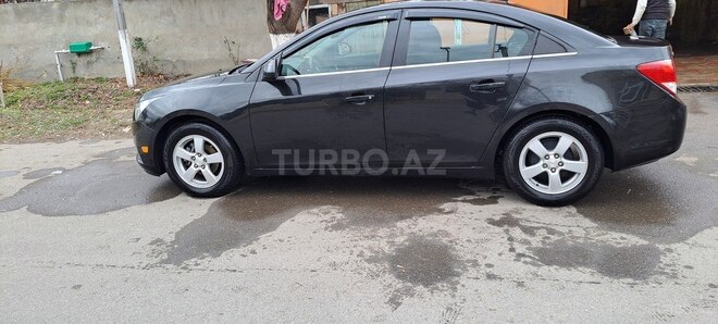 Chevrolet Cruze 2014, 12,600 km - 1.4 l - Qazax