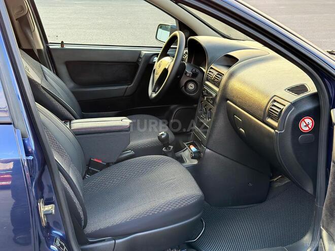 Opel Astra 2000, 140,000 km - 1.6 l - Göyçay
