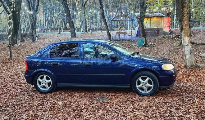 Opel Astra 2000, 140,000 km - 1.6 l - Göyçay
