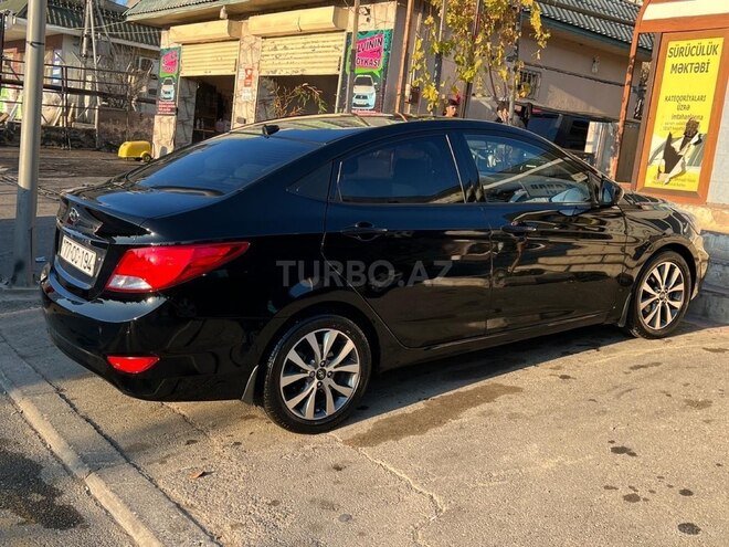 Hyundai Accent 2015, 231,746 km - 1.6 l - Bakı