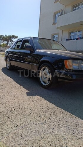 Mercedes E 220 1994, 354,000 km - 2.2 l - Lənkəran