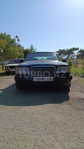 Mercedes E 220 1994, 354,000 km - 2.2 l - Lənkəran