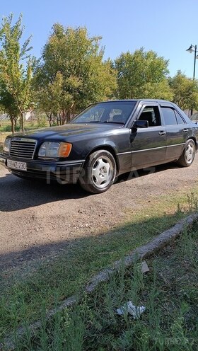 Mercedes E 220 1994, 354,000 km - 2.2 l - Lənkəran
