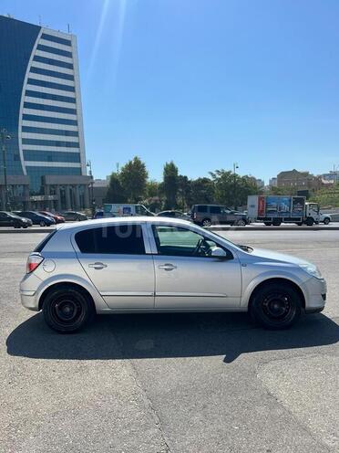 Opel Astra 2005, 265,000 km - 1.4 л - Bakı