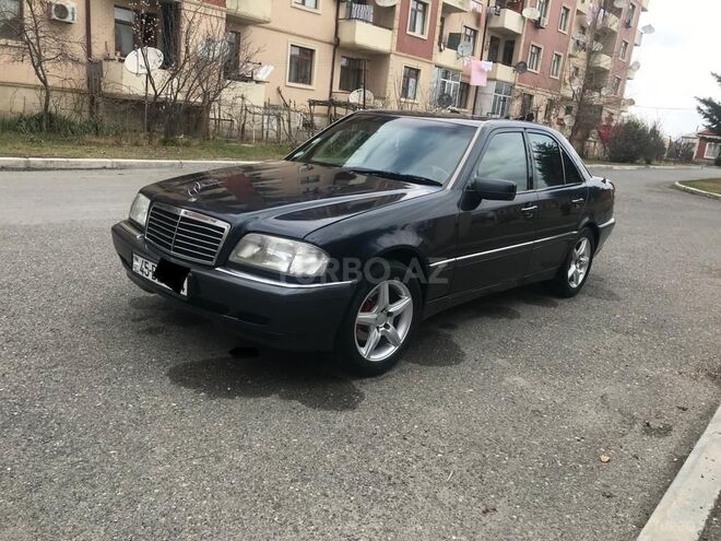 Mercedes C 180 1995, 355,299 km - 1.8 l - Bakı