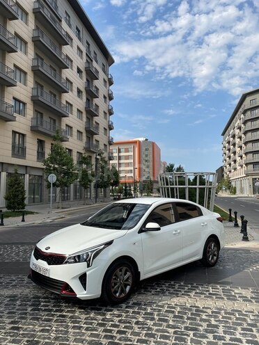Kia Rio 2021, 43,700 km - 1.6 l - Bakı