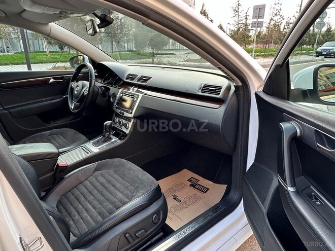 Volkswagen Passat 2012, 238,000 km - 1.8 l - Bakı