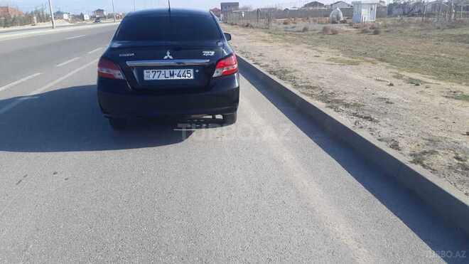 Mitsubishi Mirage 2017, 81,254 km - 1.2 l - Bakı