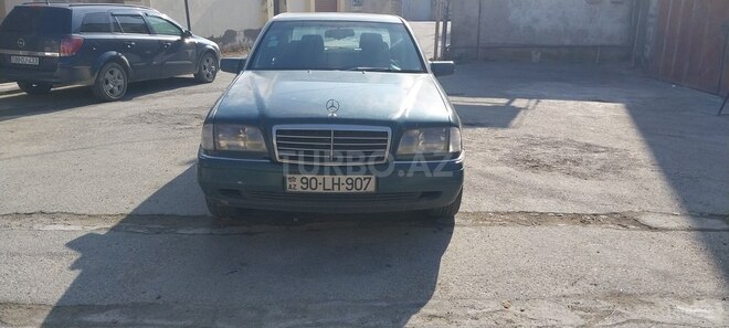 Mercedes C 220 1997, 303,900 km - 2.2 л - Bakı
