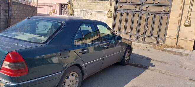 Mercedes C 220 1997, 303,900 km - 2.2 л - Bakı