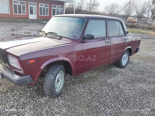 LADA (VAZ) 2107 1990, 250,000 km - 1.3 l - Sabirabad