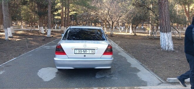 Mercedes C 200 2000, 276,453 km - 2.0 л - Bakı