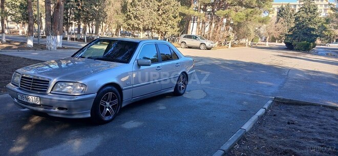 Mercedes C 200 2000, 276,453 km - 2.0 л - Bakı