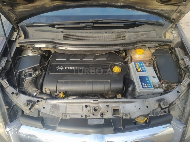 Opel Zafira 2006, 331,000 km - 1.9 l - Sumqayıt