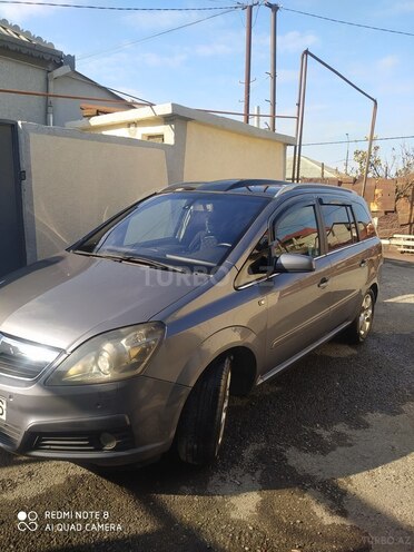 Opel Zafira 2006, 331,000 km - 1.9 l - Sumqayıt