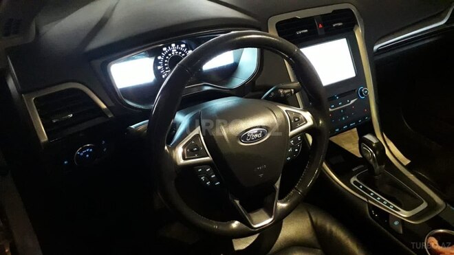 Ford Fusion 2013, 129,234 km - 1.5 l - Qazax
