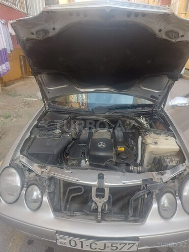 Mercedes CLK 320 2002, 275,000 km - 3.2 л - Bakı