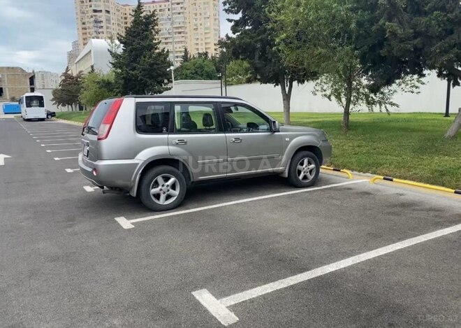 Nissan X-Trail 2003, 212,000 km - 2.0 л - Bakı