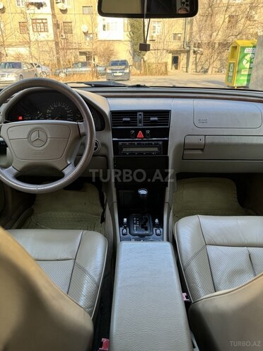 Mercedes C 230 1998, 230,000 km - 2.3 l - Sumqayıt
