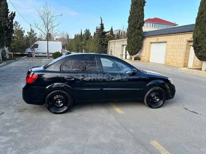 Kia Rio 2010, 239,000 km - 1.4 l - Bakı