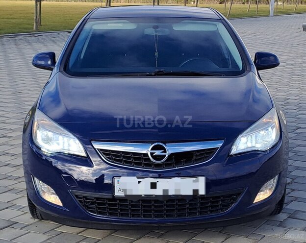 Opel Astra 2012, 246,000 km - 1.4 l - Bakı