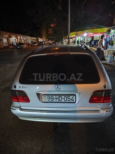 Mercedes E 240 2000, 340,000 km - 2.6 l - Bakı