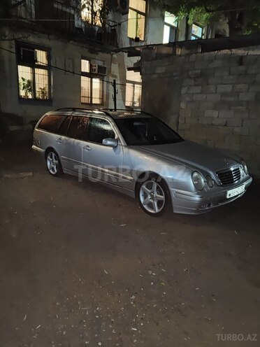 Mercedes E 240 2000, 340,000 km - 2.6 l - Bakı